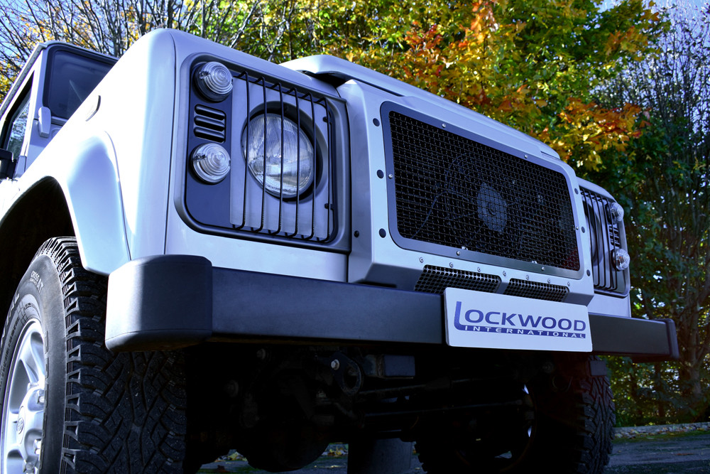 Land Rover Defender Main (Single Section) & Headlight Grilles (1998 >) Part No. 9051/9053 - Image 2