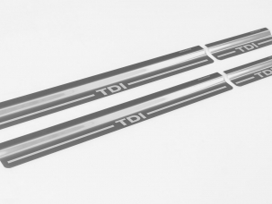 K16-VW-Golf-Mk5-TDI-4-Door-Sill-Protectors