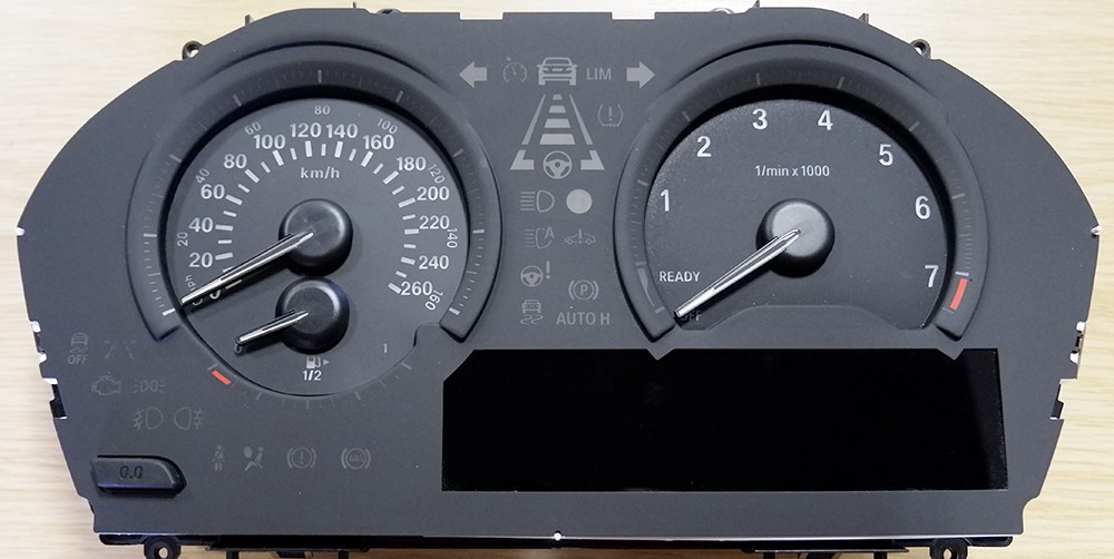 BMW 1 Series (F20-F21), 2 Series (F22-F45-F46), X1 (F48) & X2 (F39) MPH to KMH Conversion Dial for imported / exported vehicle. Part No. C1812 - Image 3