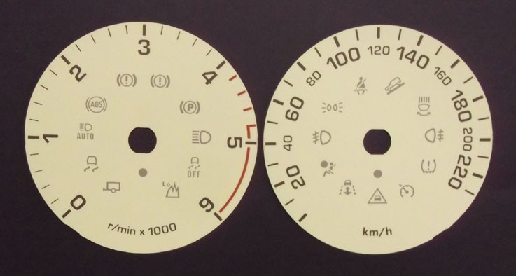 Range Rover Sport & Land Rover Discovery Diesel or Petrol. Cream MPH to KMH Conversion Dial for imported / exported vehicle. Part No. C684CR