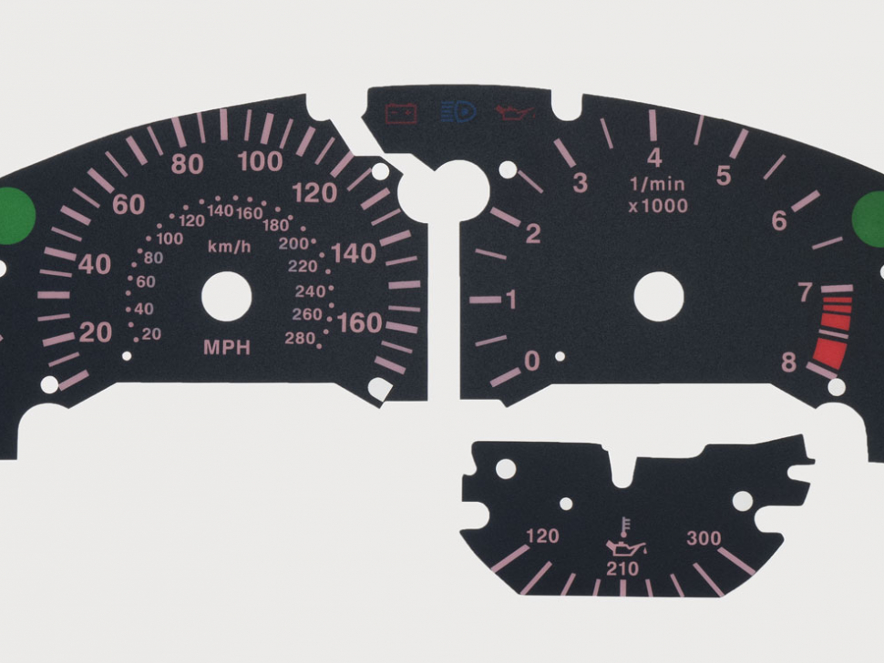 44YY-BMW-M3-BLACK-MPH-dial