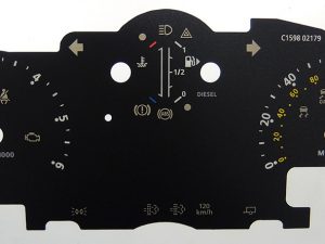 Land Rover Defender with 2x TC icons Diesel Models, KMH to MPH Conversion Dial for imported / exported vehicle. Part No. C1598