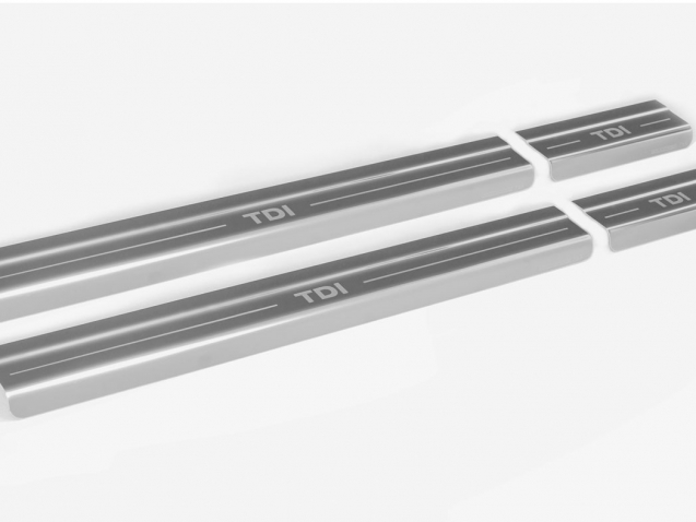 K75X---VW-Tiguan-Sill-Protectors-with-TDI-etch
