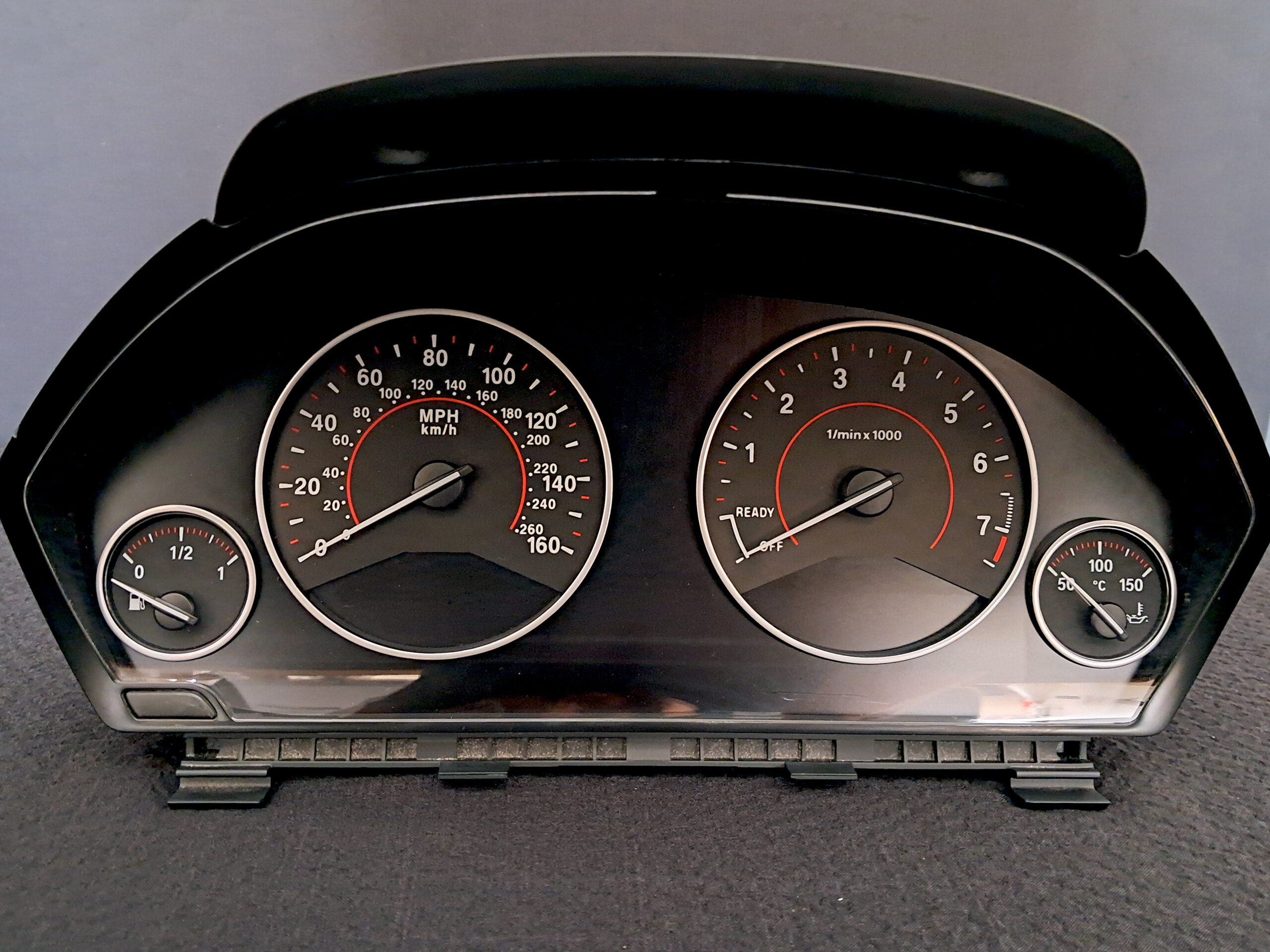BMW 3 Series (F30 - F31), 4 Series (F32 - F33 - F36) KMH to MPH Conversion Dial for imported / exported vehicle. Part No. C1605NN - Image 2